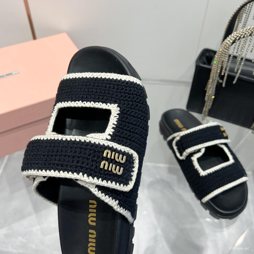 2025 Miu Miu Black White Crochet Leather Slippers KFY00290