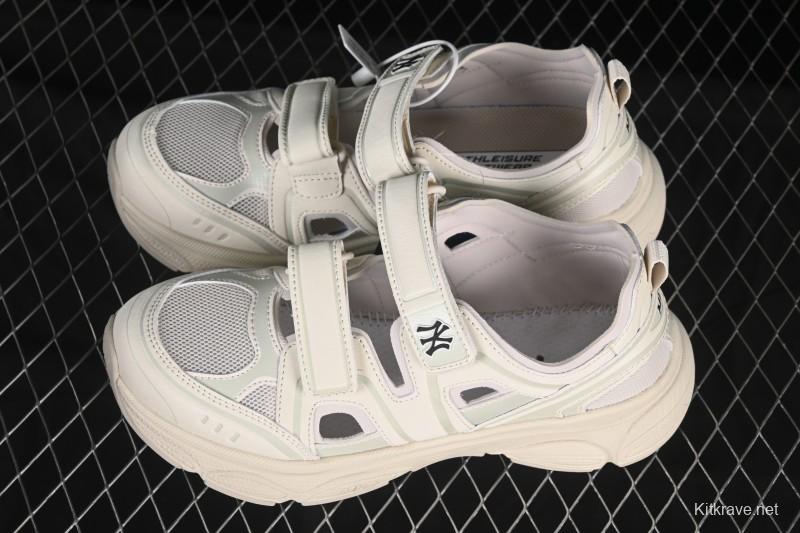 New York Yankees MLB Ace Runner Mask Jane Summer Casual Sandals - 3ASDACE5350CRS