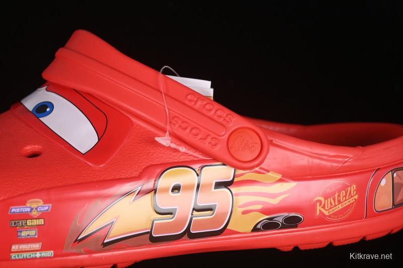 Crocs Classic Two-Way Beach Clog Sandals - B.D4