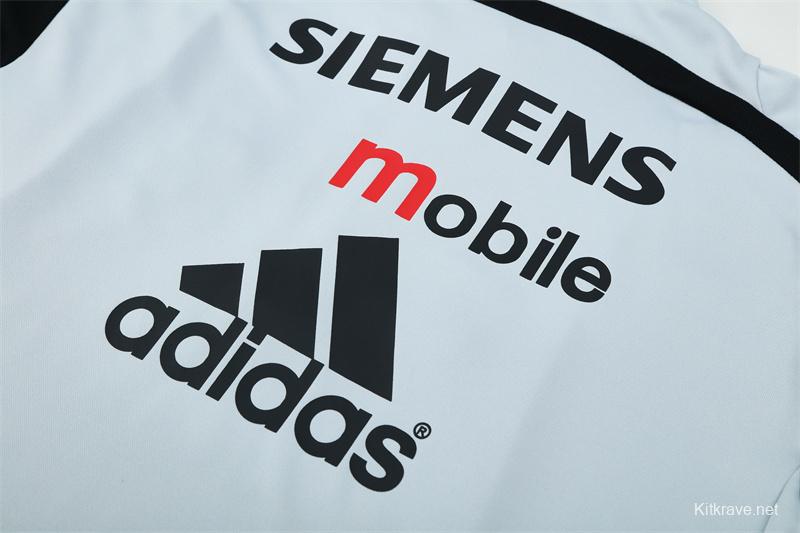 Retro 04/05 Real Madrid Light Grey Half Zipper Jacket