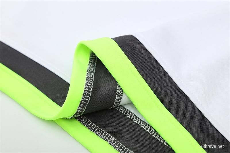 Retro 15/16 Real Madrid White Half Zipper Jacket