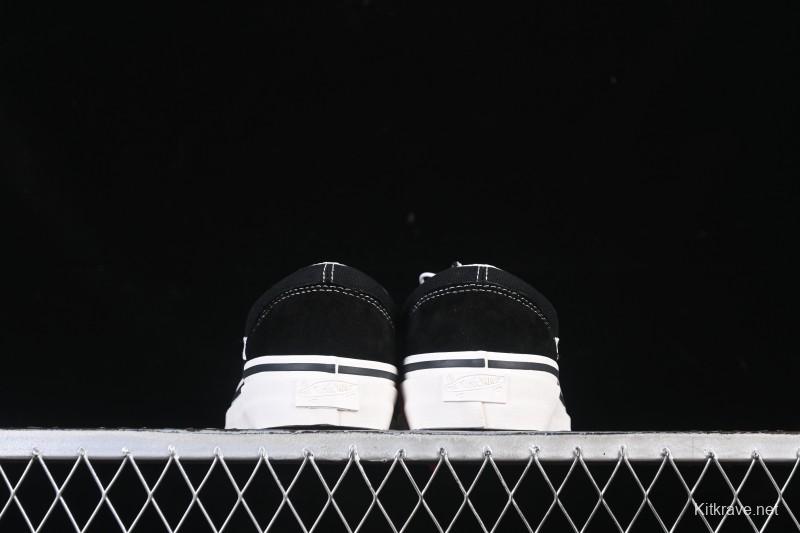 Vans Old Skool 36 Low-Top Retro Skate Shoes - VN000D2GBA2