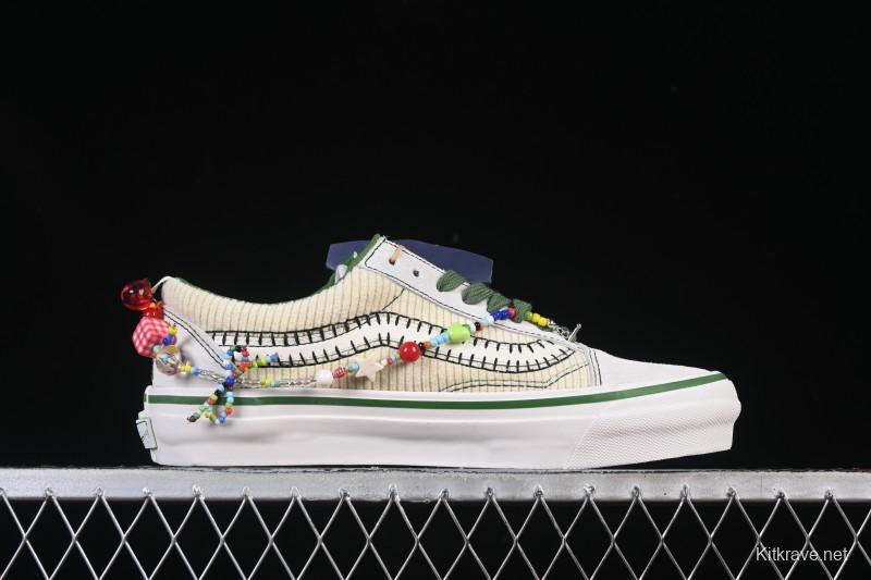 Vans Old Skool Low Top Casual Skate Shoes - VN000EGYCRM