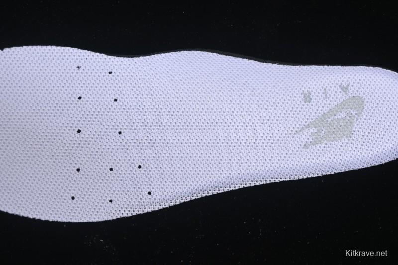 Nike Air Max 90 Retro Running Shoes with Max Air Cushion - CN8490-100