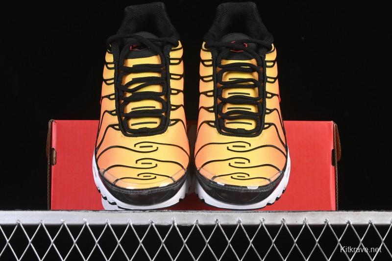 Nike Air Max Plus Retro Running Shoes with Air Cushion Technology - HF0552-001