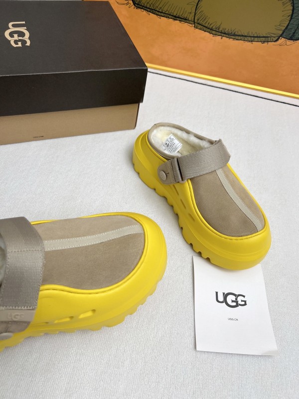 UGG Small Potato Half-Slip On Slip-On - MJ00