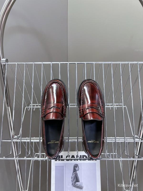 Saint Laurent Classic Loafer Flats - KFY00350