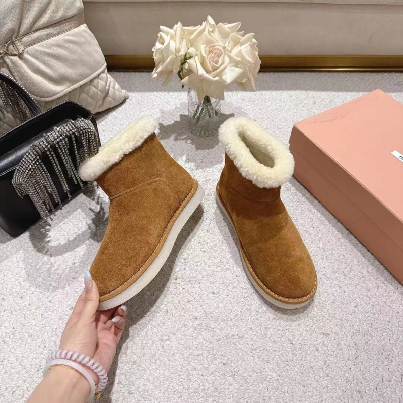 MIU MIU Snow Boots with Shallow Cut Design and Anti-Slip Sole - LY00300