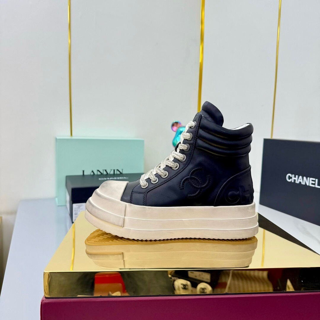 Chanel 2025 SS Short Boots Essential Autumn Winter Heavy Duty Style - LY00400