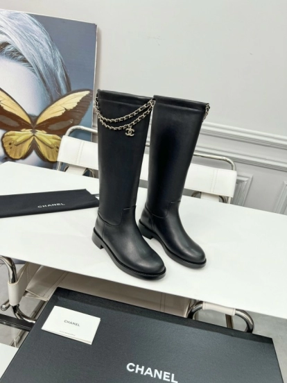 Chanel 2025 SS Quilted Leather Chain CC Four-Leaf Clover Flat Ankle Boots - LY00510