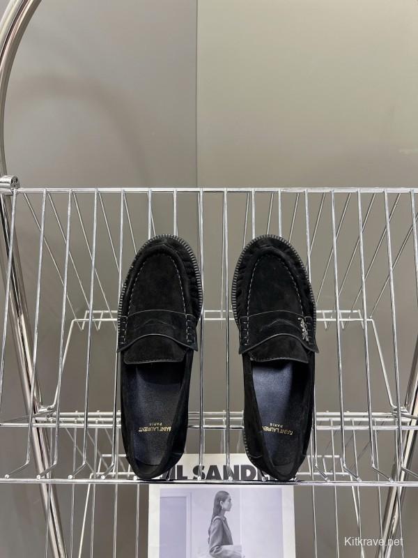 Saint Laurent Classic Loafer Flats - KFY00350