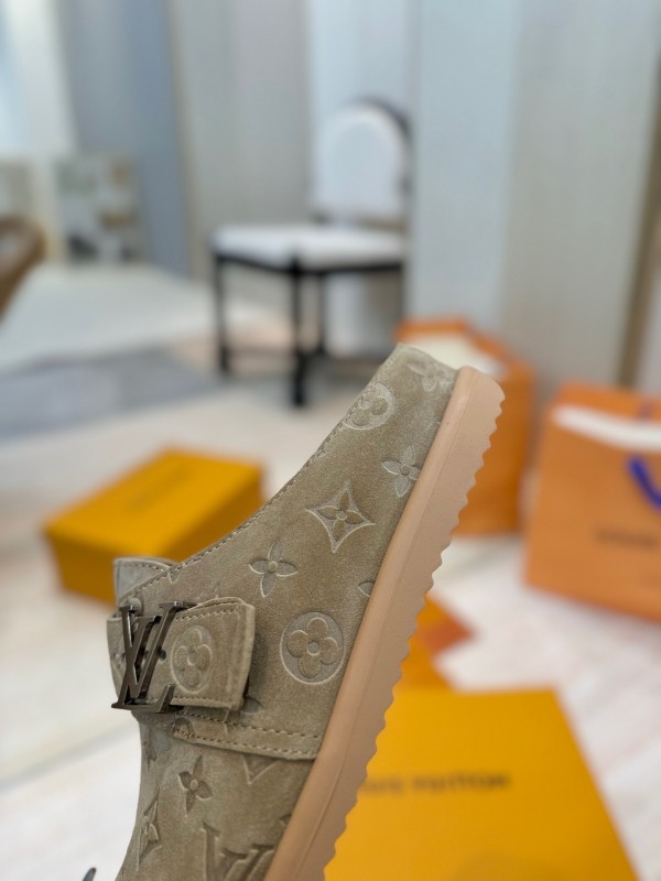 Louis Vuitton LV Monogram Sandals Spring Summer 2025 Collection Couple Sliders - KFY00291