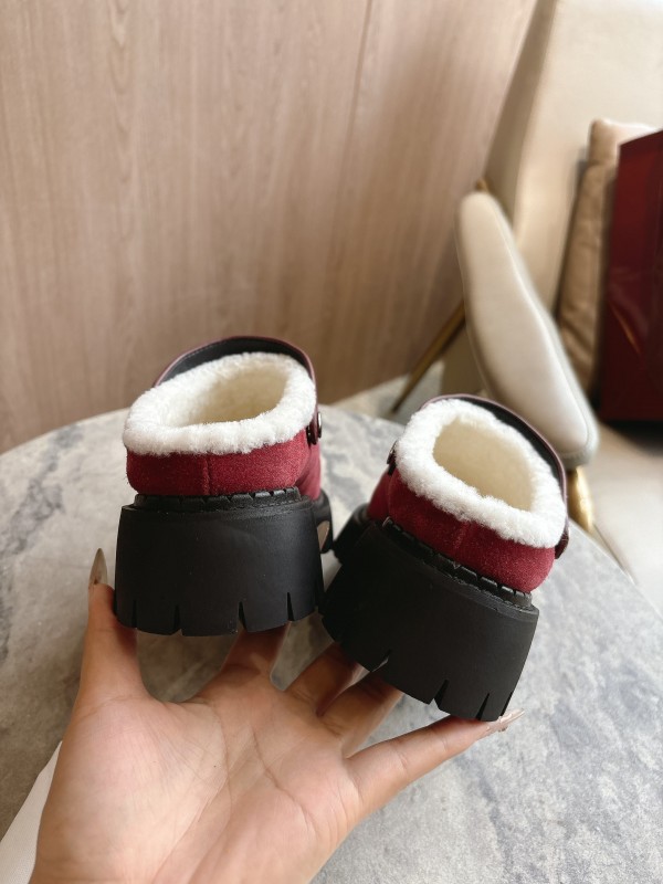 Gucci Mule Shoes with Horsebit Detail and Medium Heel - LY00320