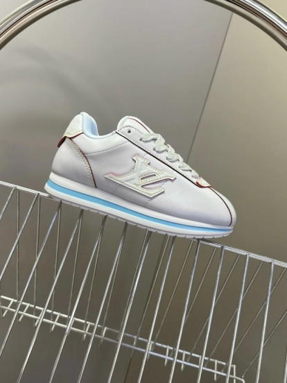 Louis Vuitton 2025 SS Pharrell Williams Collaboration Thick Sole Sneakers Retro Running Shoes - KFY00380