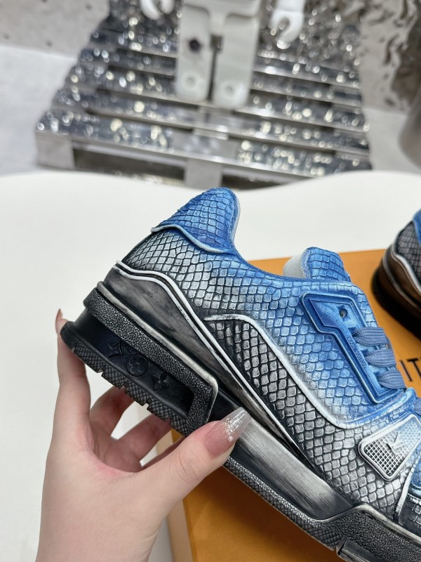 LV Trainer Basketball Series Retro Sneakers - LY00430