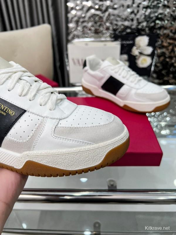 Valentino Joie de Jouer Series Hook-and-Loop Platform Sneakers - AS00360