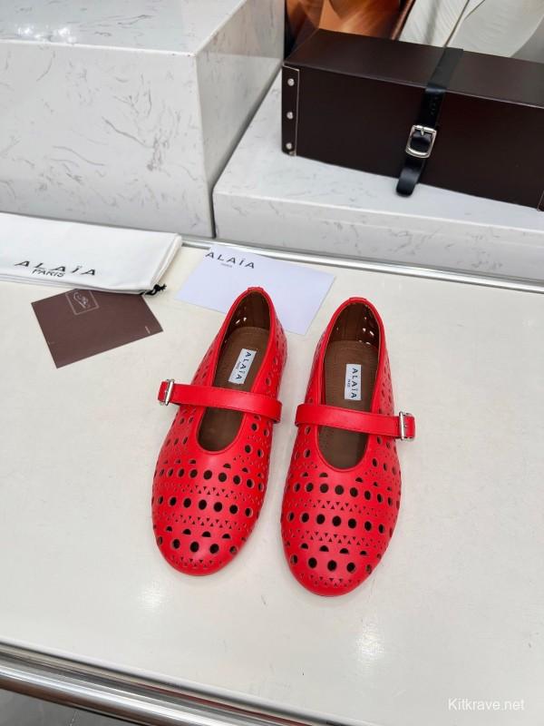 Alaia 2025/SS Perforated Ballet Flats - LY00320