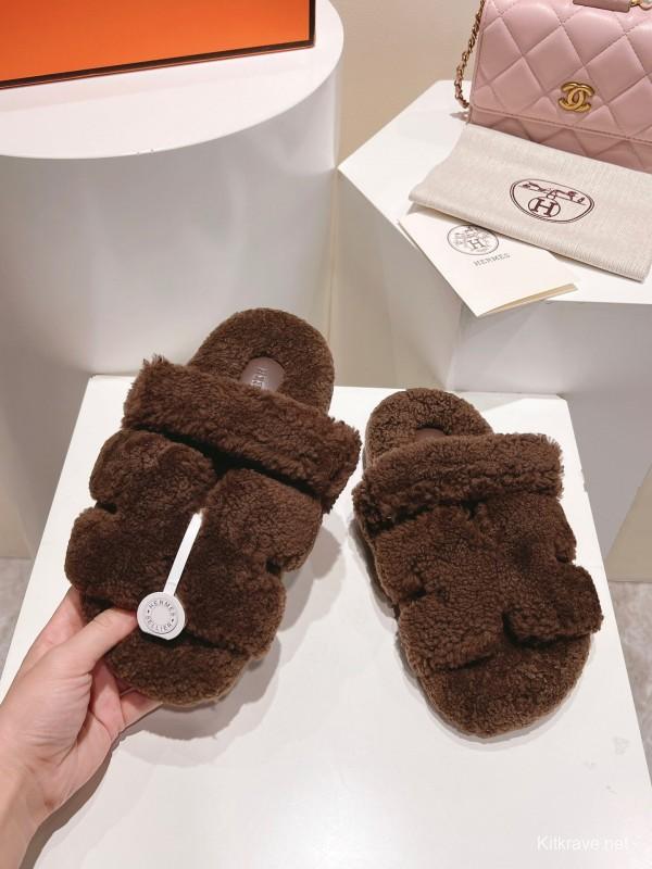 H Love Erjiu Full Wool Slippers with Slightly Curly Wool - LY00270