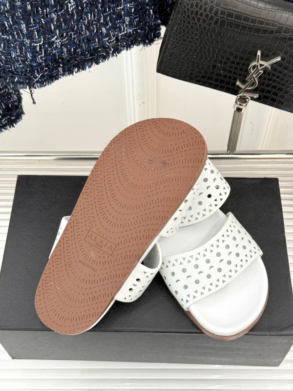 Alaia Spring Summer 2025 Laser-Cut Openwork Casual Sandals - KFY00260