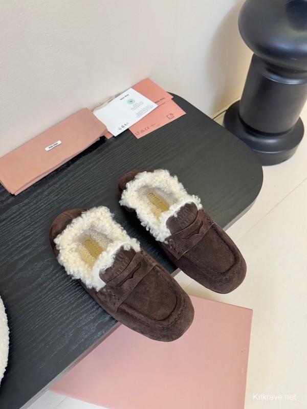 MIUMIU Platform Loafers with Wool Design - KFY00320