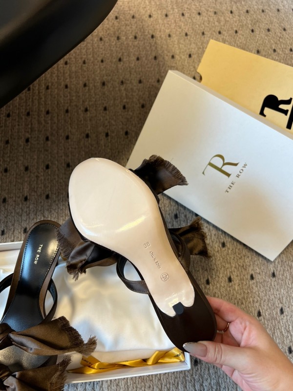The Row 25ss Handwoven Bow Slippers - KFY00280