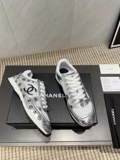 Chanel Silver Horn King II Casual Series Sneakers - KFY00330