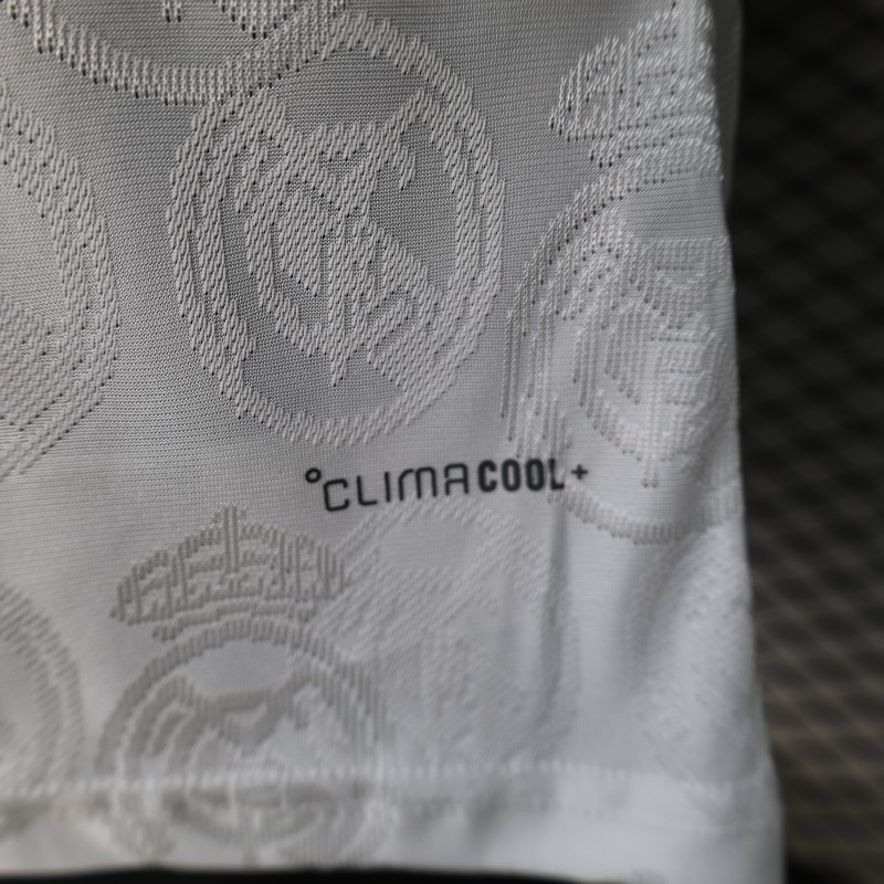 25/26 Player Version Real Madrid White with Subtle Crest Pattern Jersey