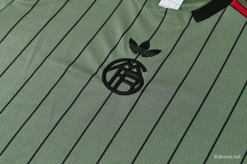 26/27 Bayern Dark Green Short Sleeve Tracksuit + Long Pants