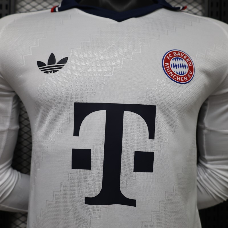 Player Version 26/27 Bayern Munich Away White Long Sleeve Jersey