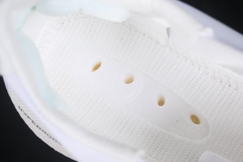 Adidas HyperBoost Edge Running Shoes with Breathable Cushioning - KI1939