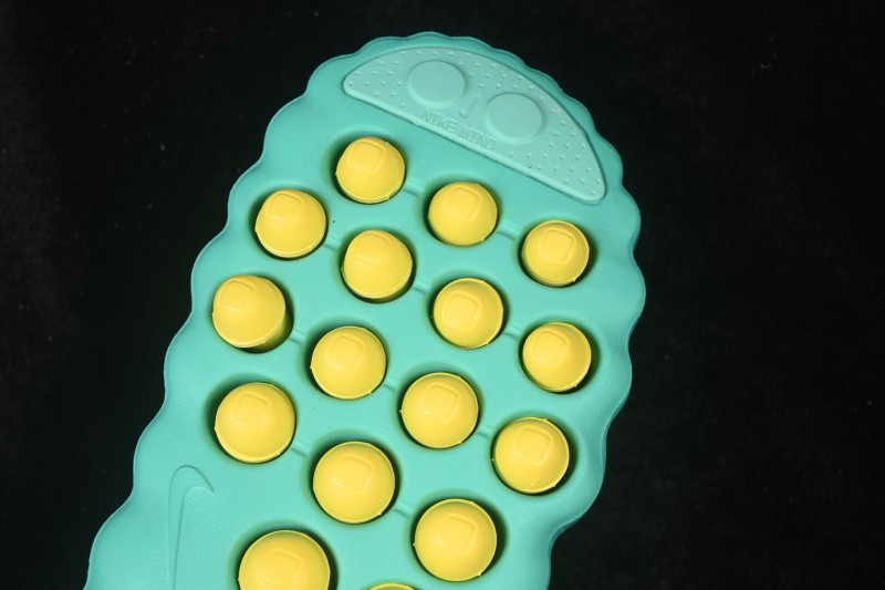 Nike Mind 001 Neuroscience Footbed Massage Slippers - HQ4307-301