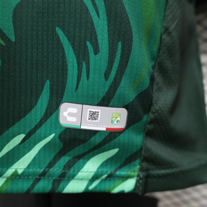 Player Version 26/27 León Home Green Jersey