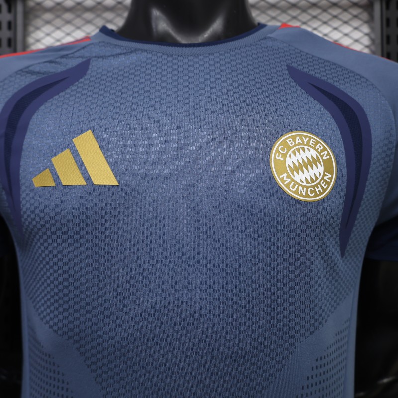 Player Version 26/27  Bayern München Light Purple  Training Jersey