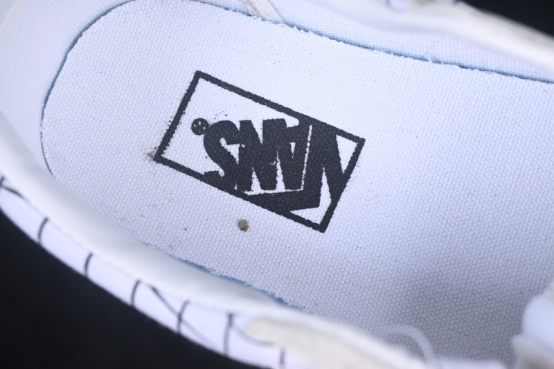 Vans Sk8-Low Low-Top Casual Skate Shoes - VN000E8TMCG