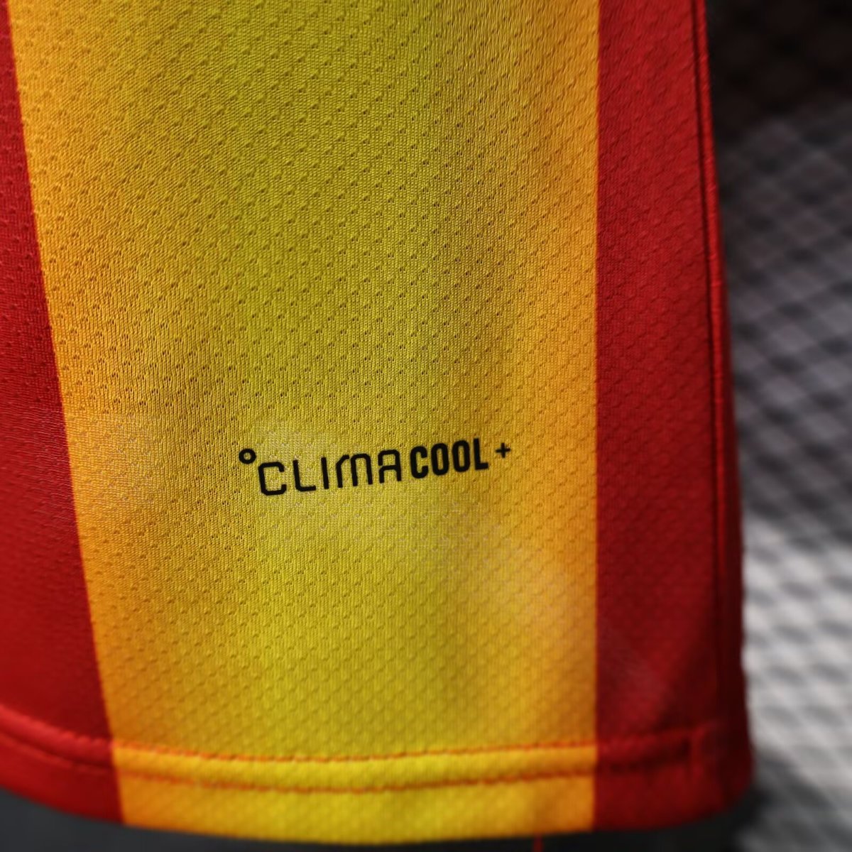Player Version 2026 Spain Red/Yellow Pre-Match Jersey