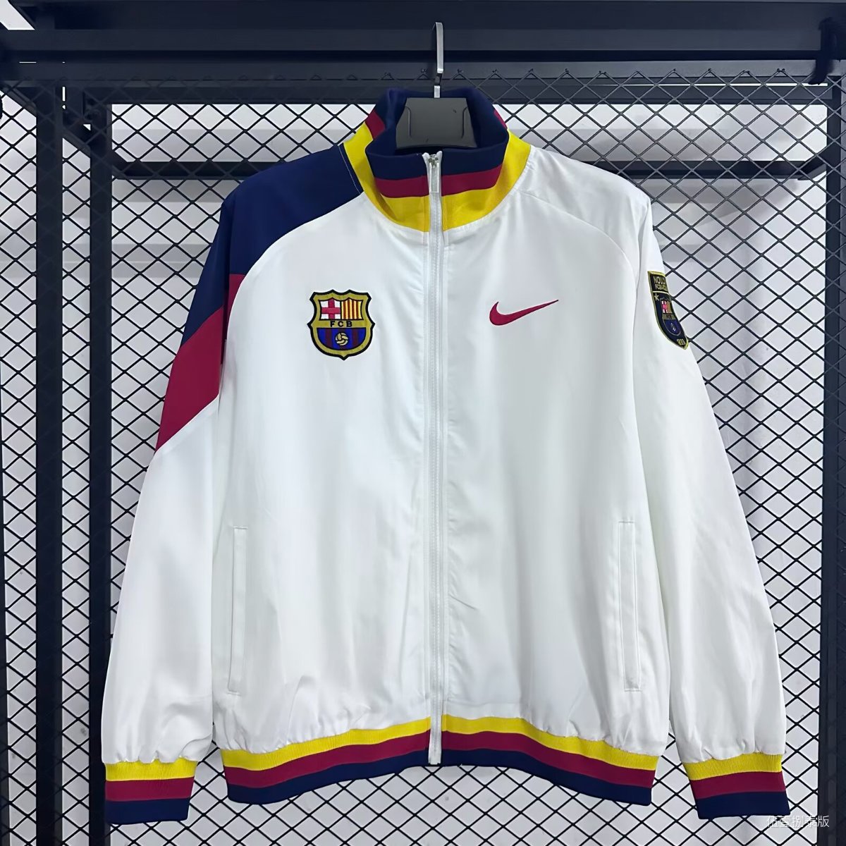 25/26 Barcelona White Full Zipper Windbreaker